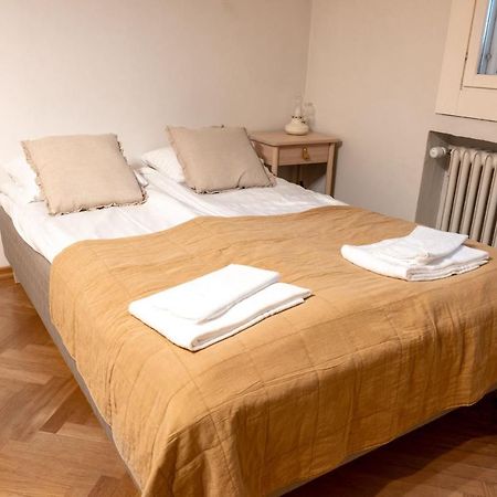 2Ndhomes Cozy & Compact Top Floor Studio In Erottaja Helsinki Dış mekan fotoğraf