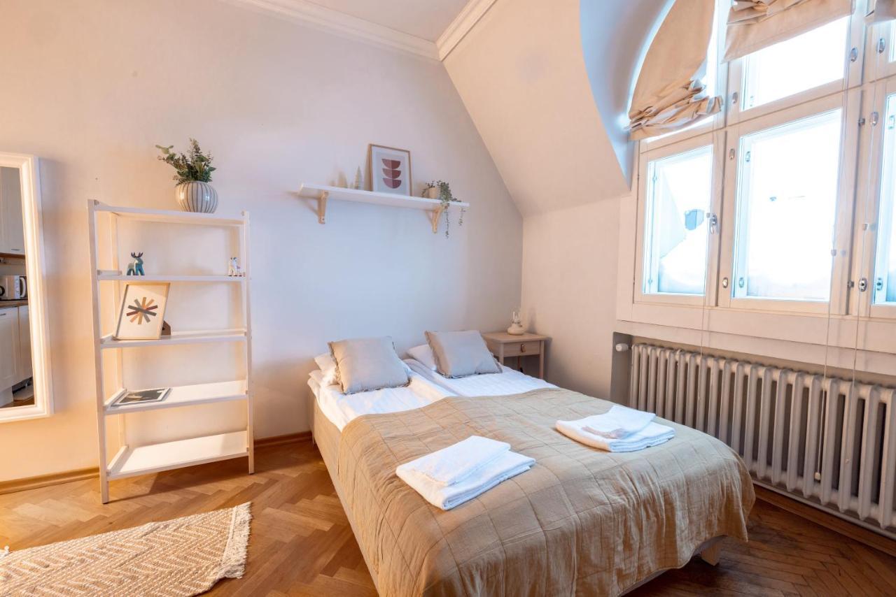 2Ndhomes Cozy & Compact Top Floor Studio In Erottaja Helsinki Dış mekan fotoğraf